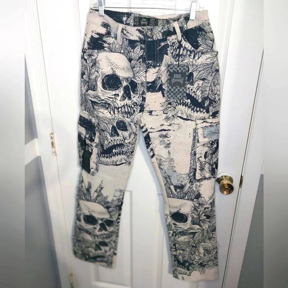 Rebel Vengeange Tapestry Skeleton Cargo‎ Pants, NWT, Size 32